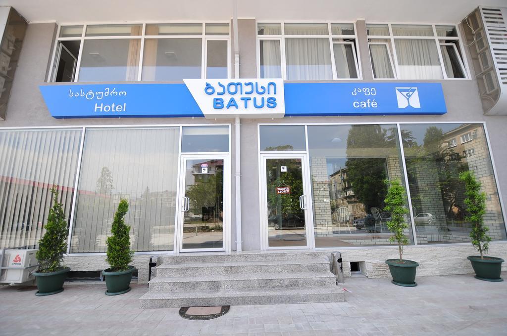 Batus Hotel Batumi Exterior photo